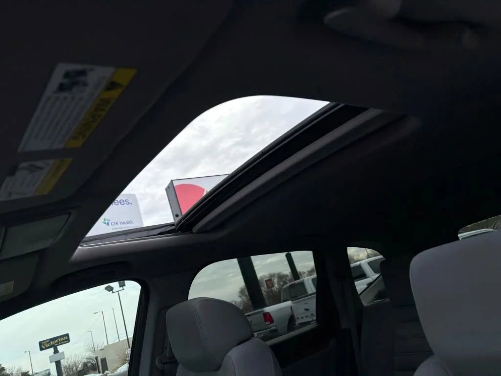 Used 2019 Honda CR-V EX image 19