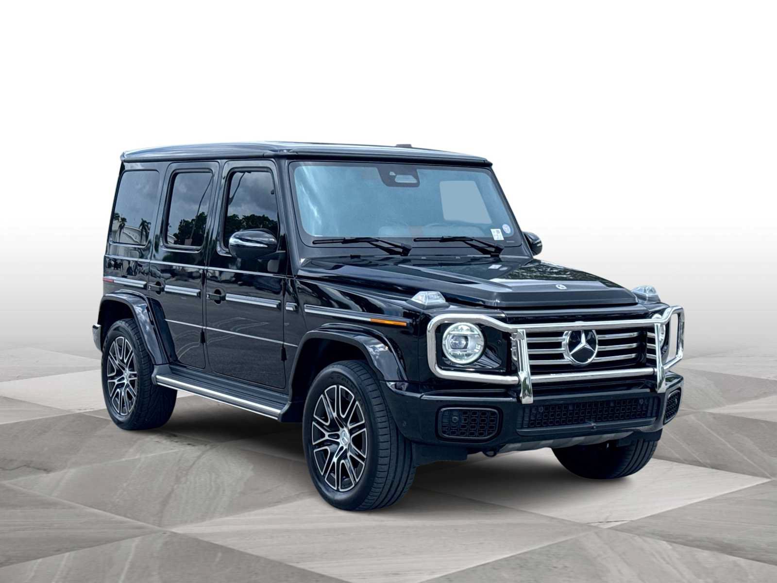 Used 2025 Mercedes-Benz G 550 image 2
