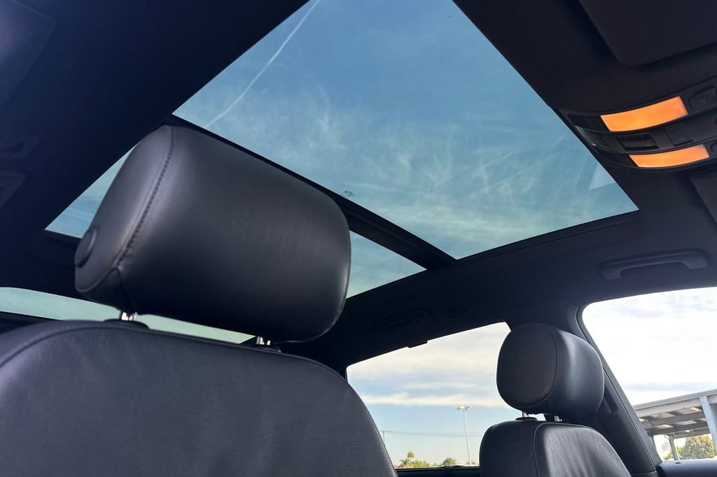 Used 2015 Audi Q7 3.0T S line Prestige w/ Sport Style Plus Package AWD/4WD image 18