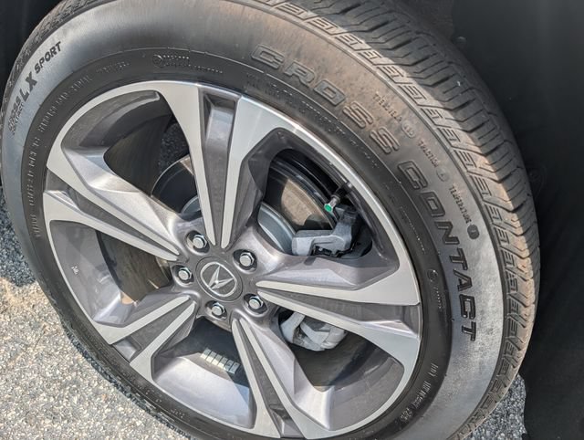 Certified 2025 Acura RDX w/ Technology Package AWD/4WD image 10