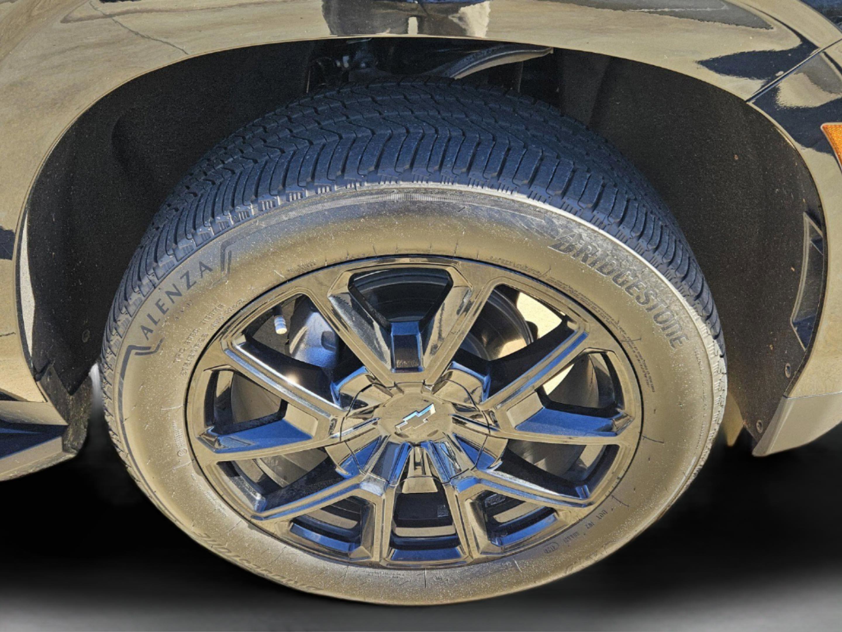 Used 2025 Chevrolet Tahoe RST w/ Comfort Package image 11