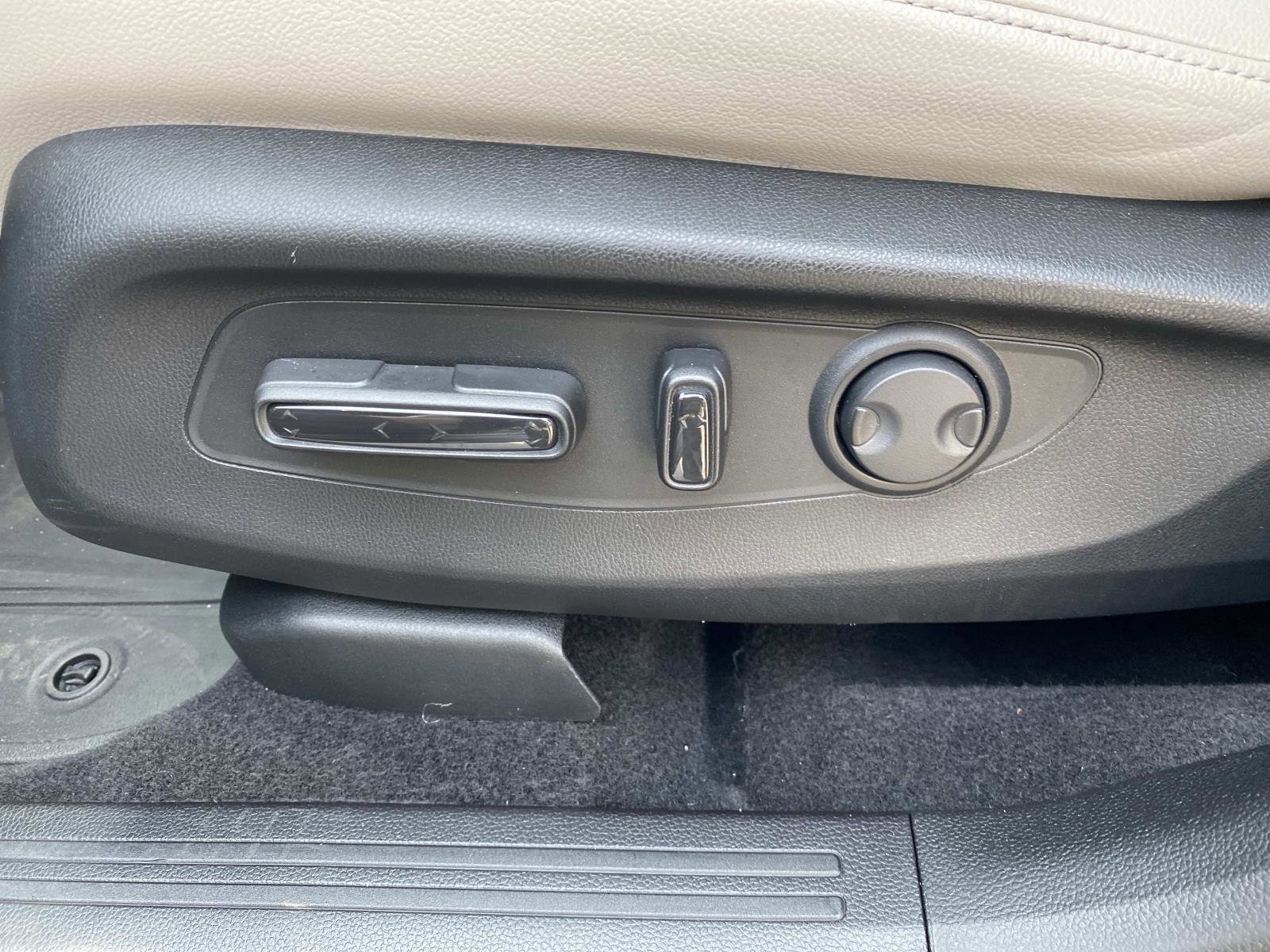 Used 2025 Honda CR-V EX-L image 23