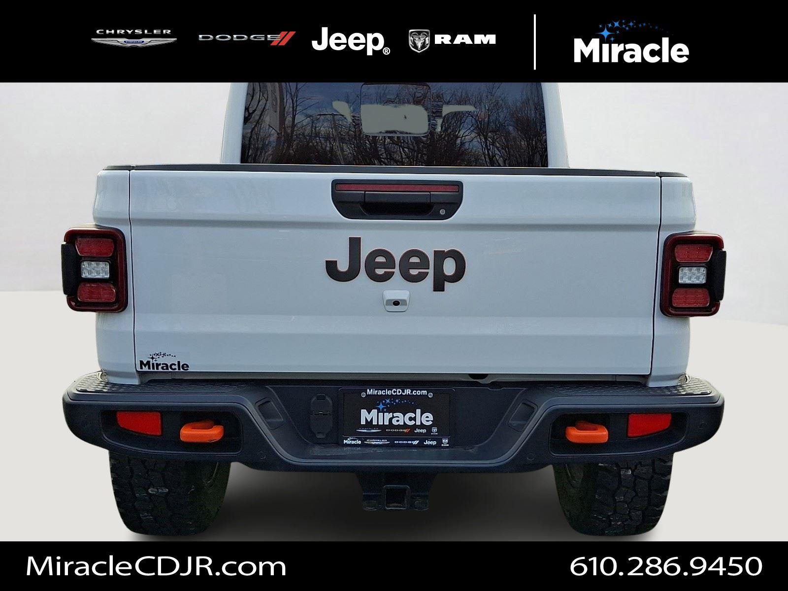 Certified 2020 Jeep Gladiator Mojave image 6