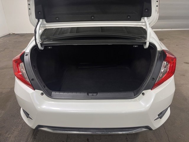 Used 2019 Honda Civic Touring image 16