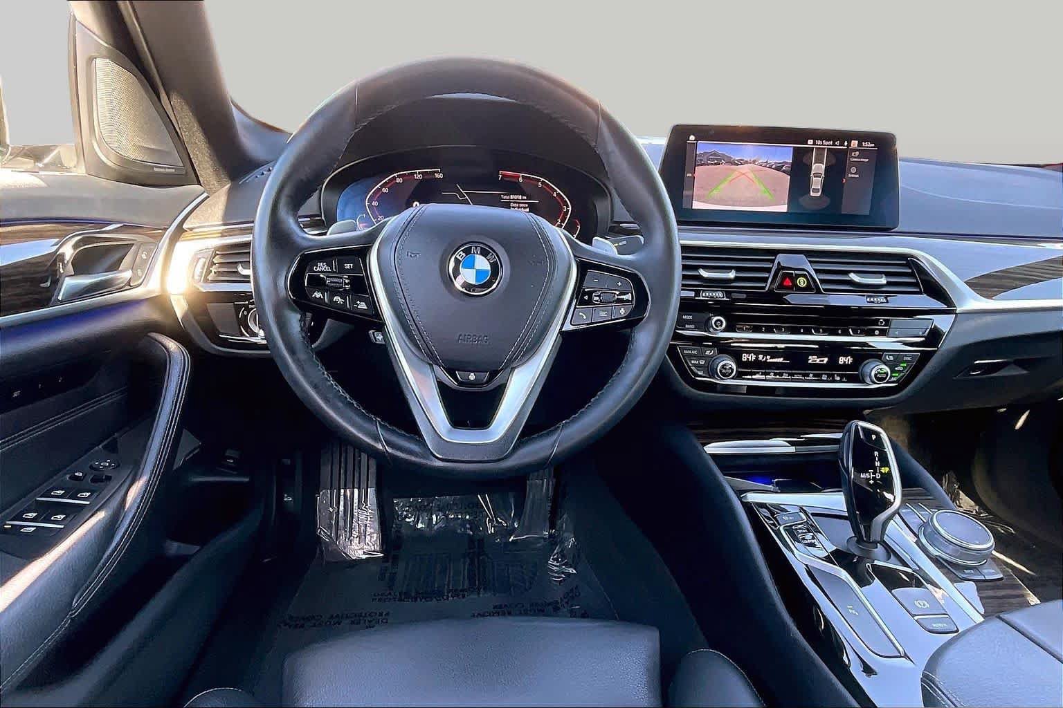 Used 2020 BMW 530i xDrive w/ Premium Package AWD/4WD image 5