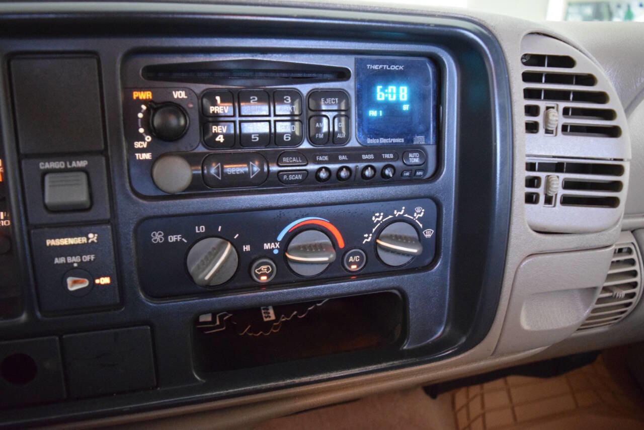 Used 1997 Chevrolet Silverado 1500 4x4 Regular Cab w/ Preferred Equipment Group 2 image 39