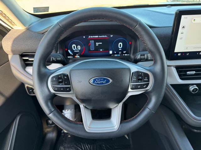 Used 2025 Ford Explorer Active w/ Active Comfort Package AWD/4WD image 10