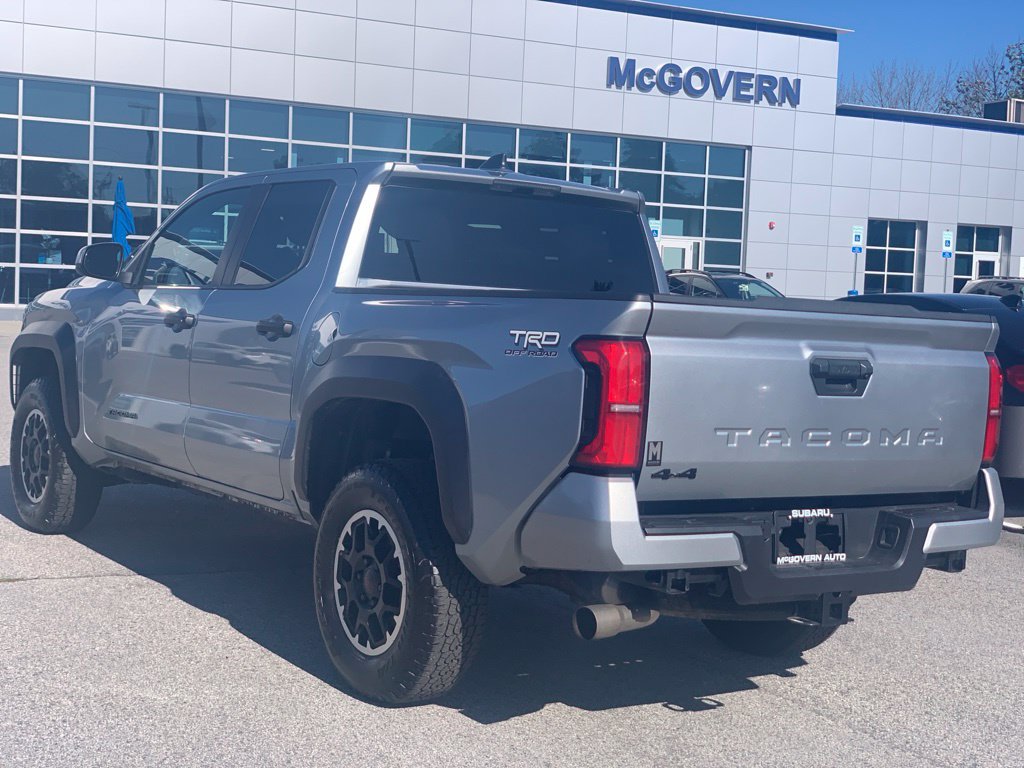 Used 2024 Toyota Tacoma TRD Off-Road AWD/4WD image 6