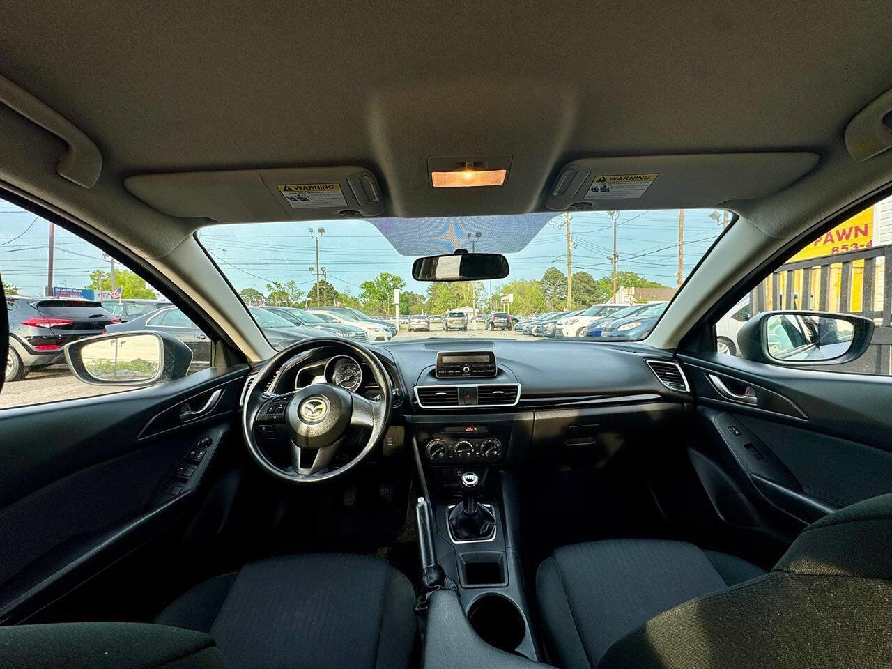 Used 2015 MAZDA MAZDA3 i SV image 15