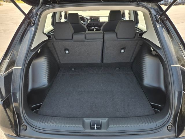 Used 2023 Honda HR-V LX image 15