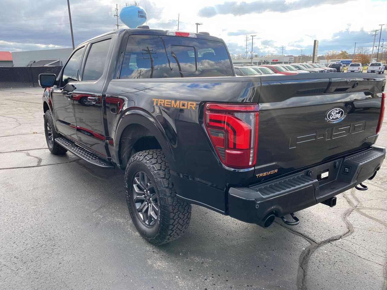 Used 2024 Ford F150 Tremor w/ Bed Utility Package image 8