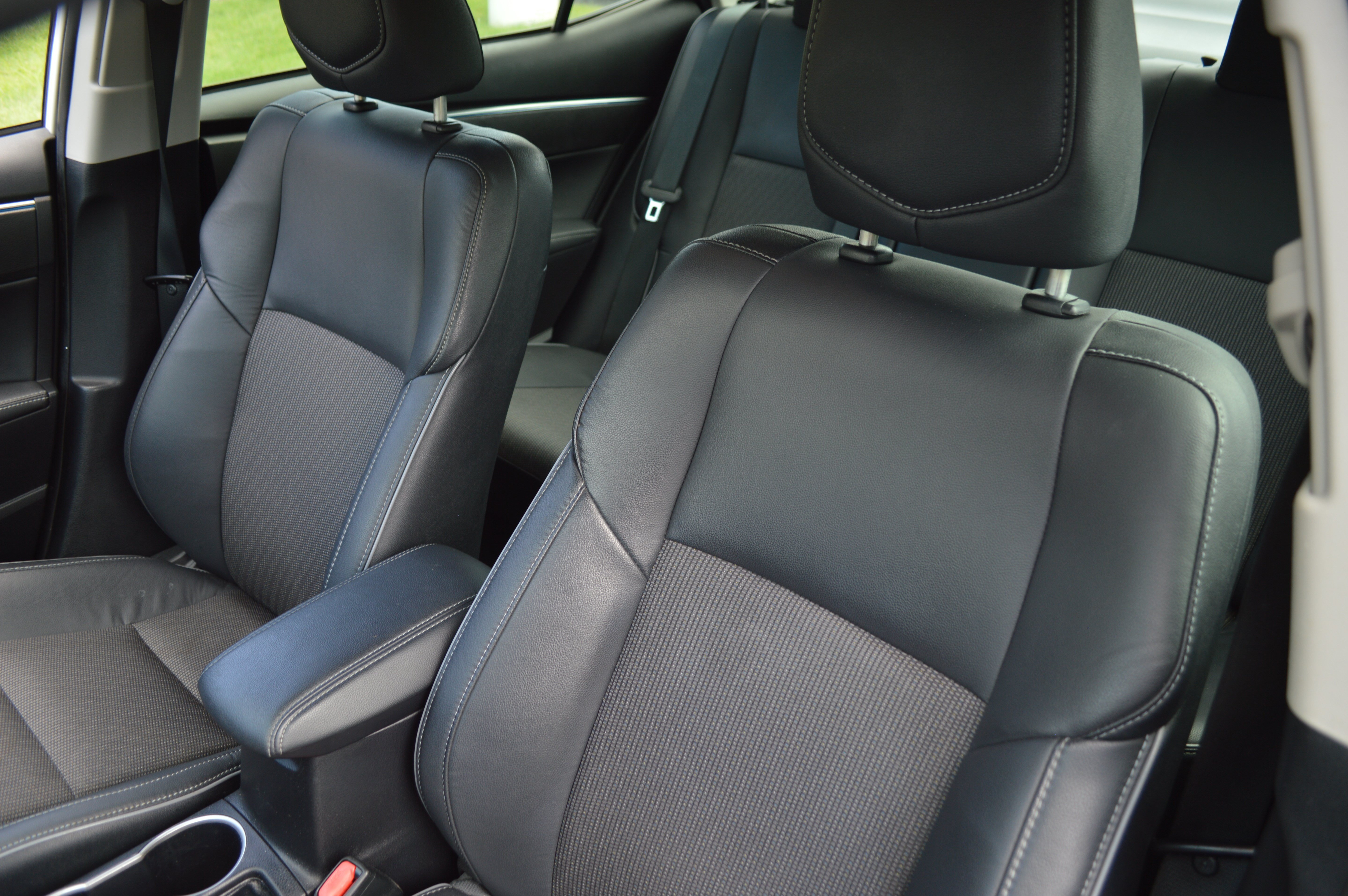 Used 2015 Toyota Corolla S FWD image 27