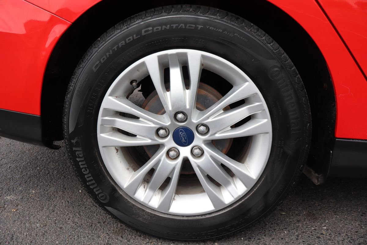 Used 2016 Ford Focus SE FWD image 43