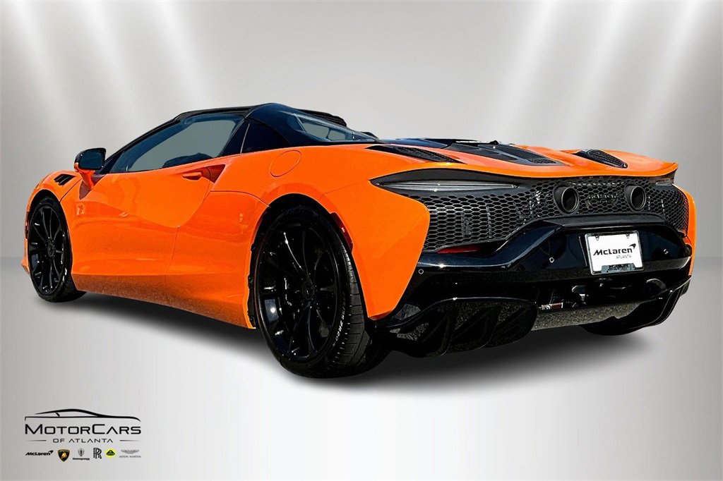 New 2026 McLaren Artura Spider image 3