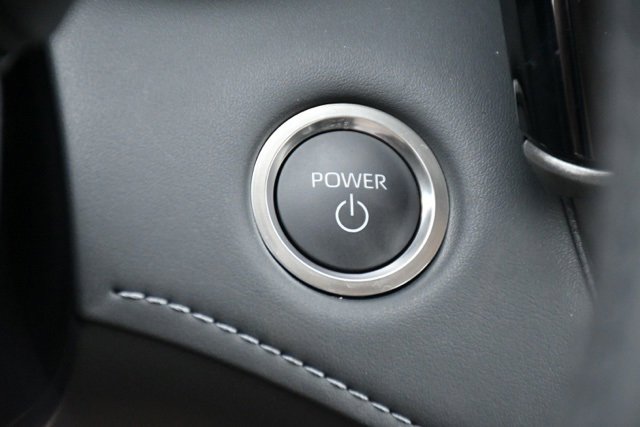 Used 2025 Toyota Highlander XLE image 35