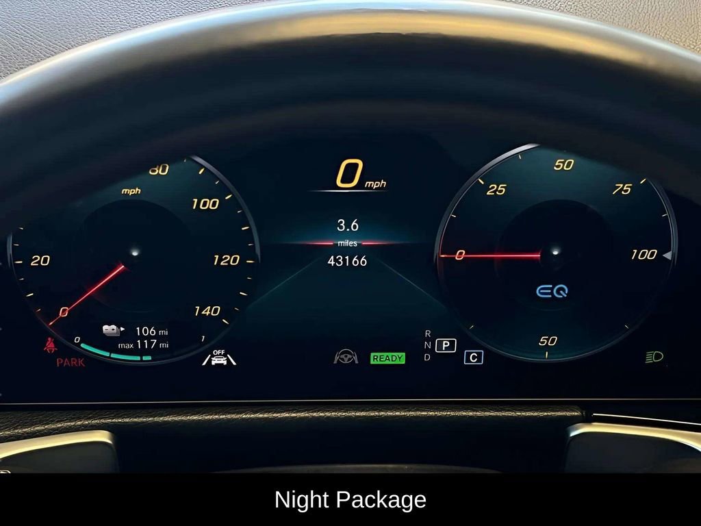 Used 2023 Mercedes-Benz EQB 350 4MATIC SUV image 9