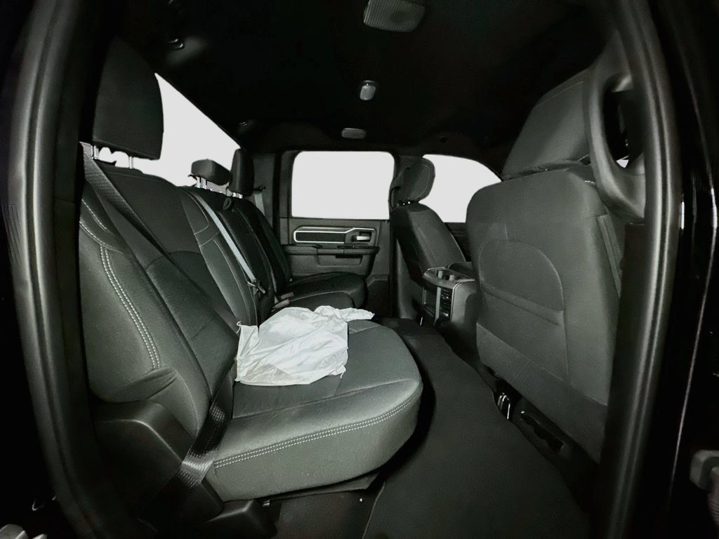 New 2026 RAM 2500 Big Horn AWD/4WD image 31