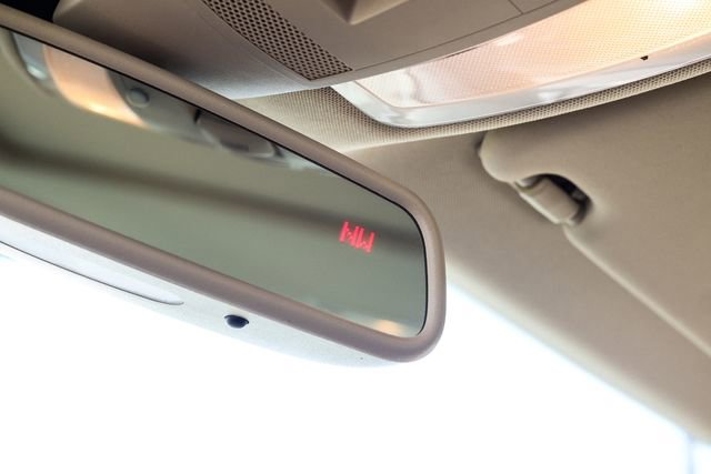 Used 2009 Mercedes-Benz C 350 Sport image 42