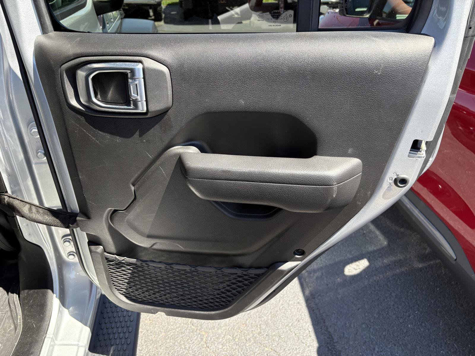 Used 2024 Jeep Wrangler Unlimited Sport AWD/4WD image 16