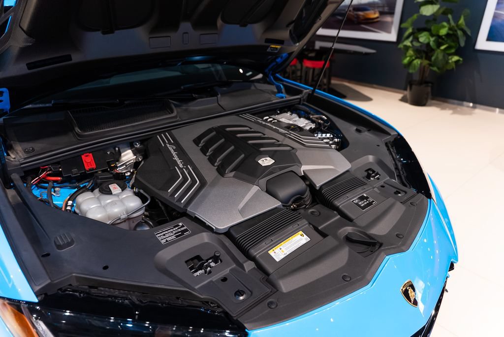 Used 2024 Lamborghini Urus Performante AWD/4WD image 51