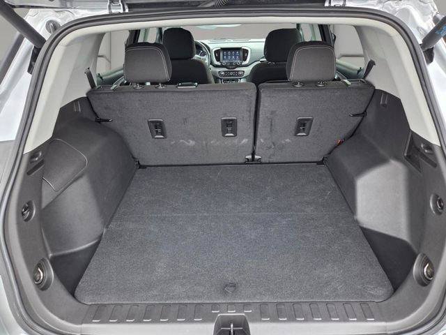 Certified 2024 GMC Terrain SLE w/ Driver Convenience Package FWD image 16