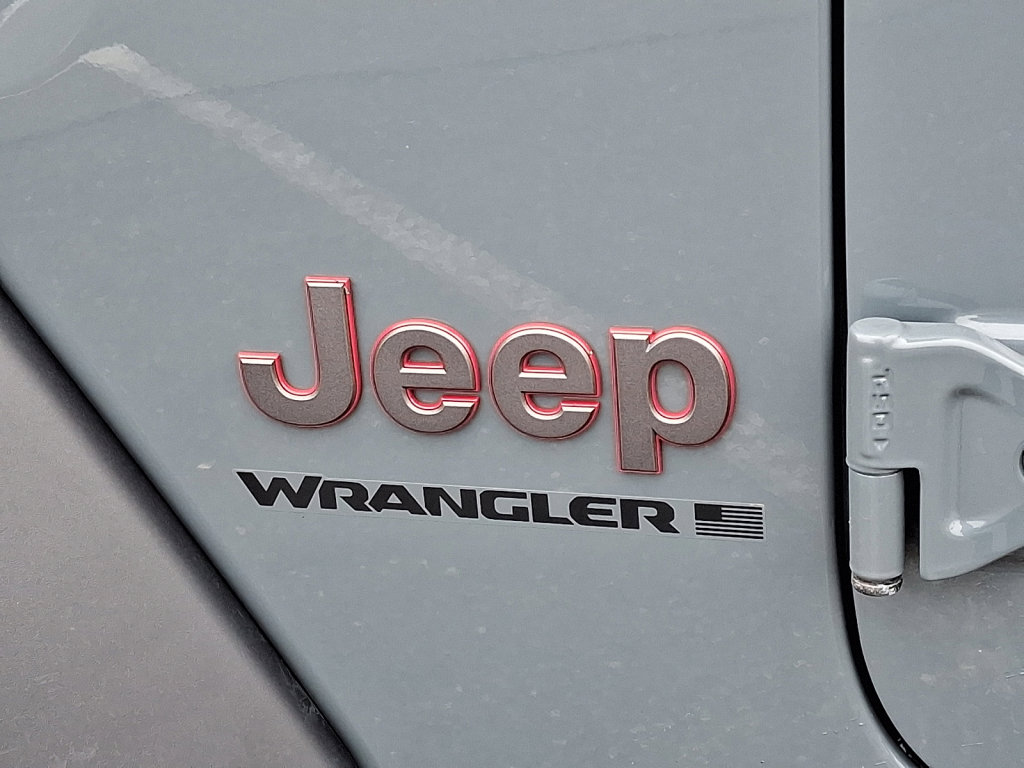 Certified 2025 Jeep Wrangler Unlimited Rubicon image 16