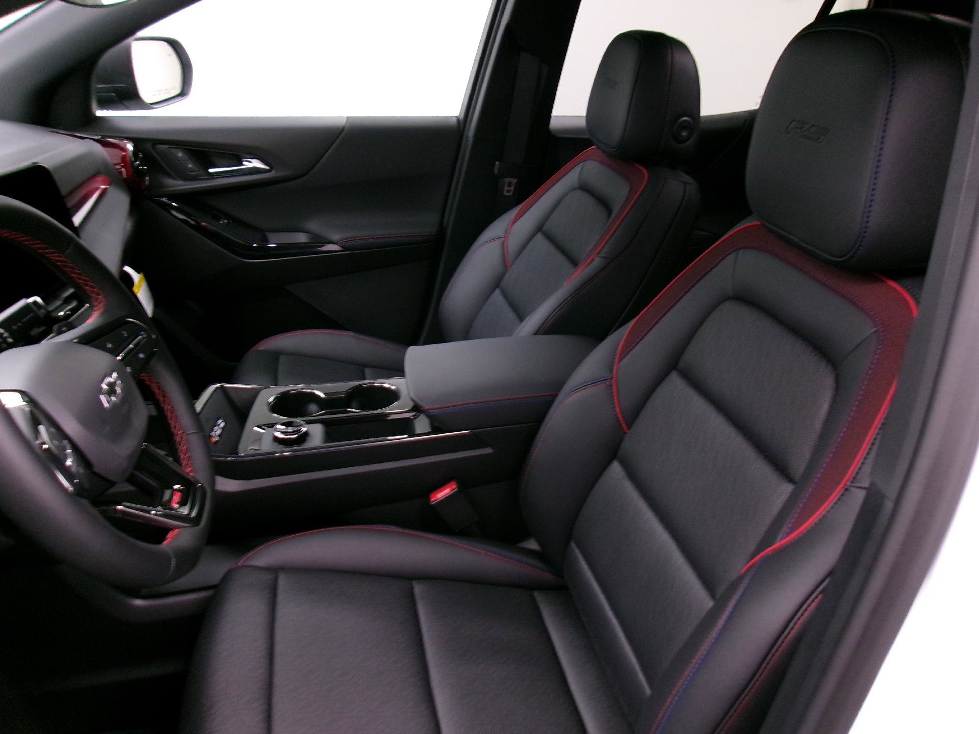 New 2026 Chevrolet Equinox RS w/ Convenience Package III image 7