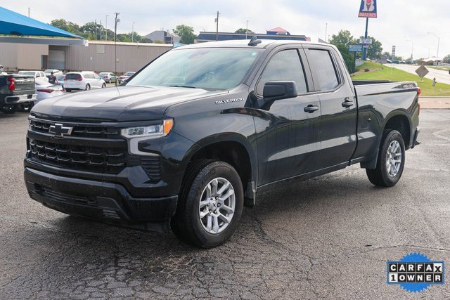 Used 2024 Chevrolet Silverado 1500 RST image 3