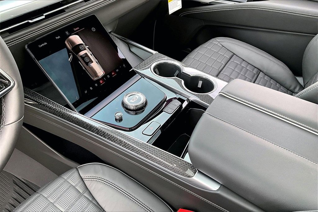 New 2026 Cadillac Escalade V w/ LPO, ONYX Package image 8