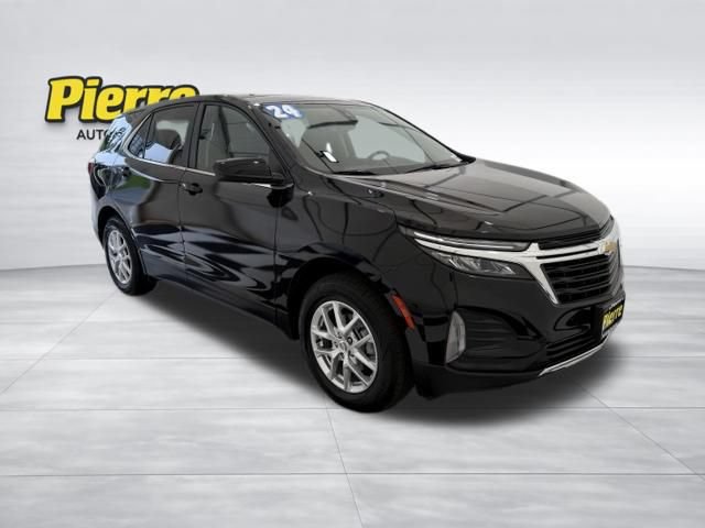 Used 2024 Chevrolet Equinox LT AWD/4WD image 7