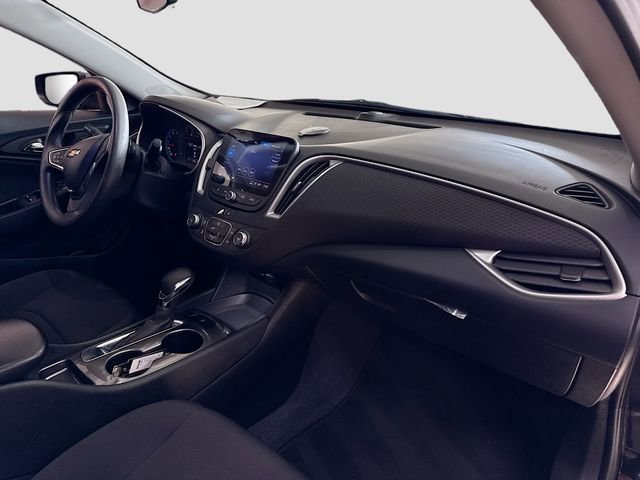 Used 2021 Chevrolet Malibu LS image 27