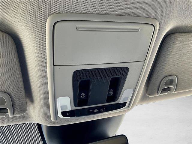 Used 2023 Honda Pilot Touring image 25