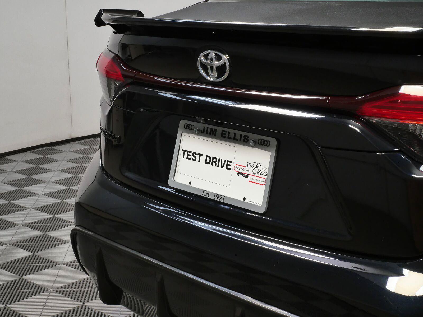 Used 2025 Toyota Corolla FX w/ Convenience Package FWD image 36