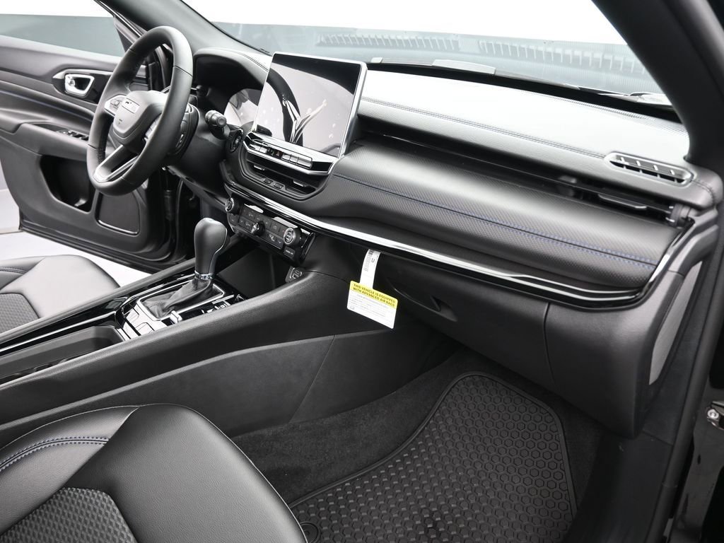 New 2026 Jeep Compass Latitude image 24
