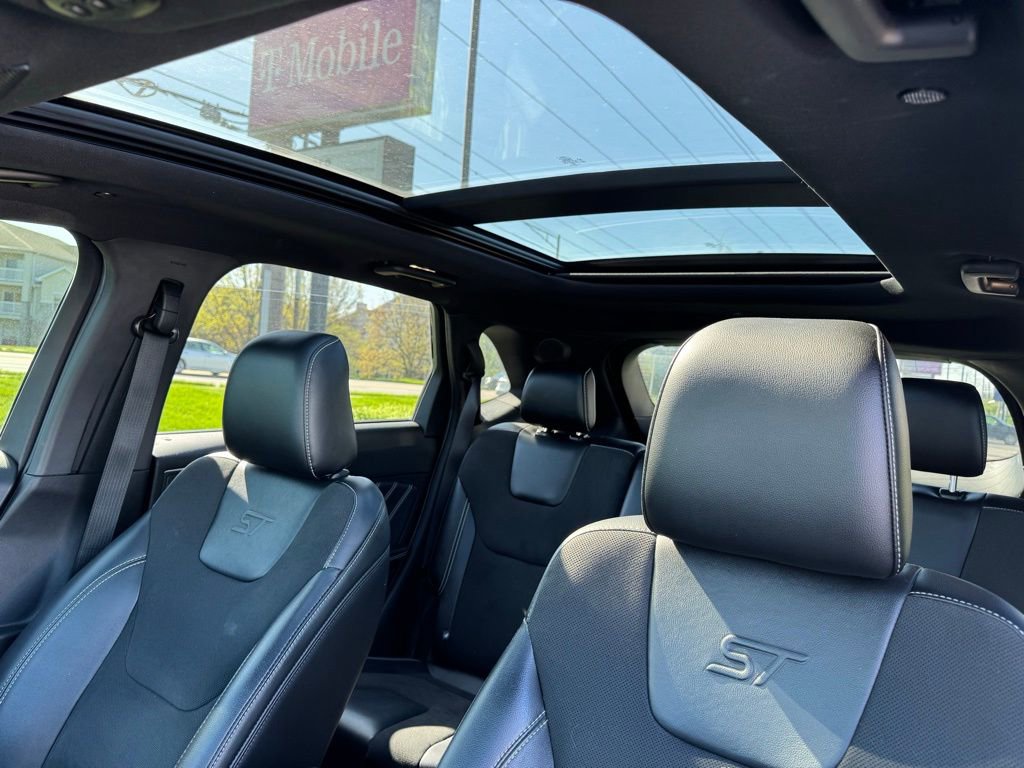 Used 2020 Ford Edge ST w/ Equipment Group 401A image 25