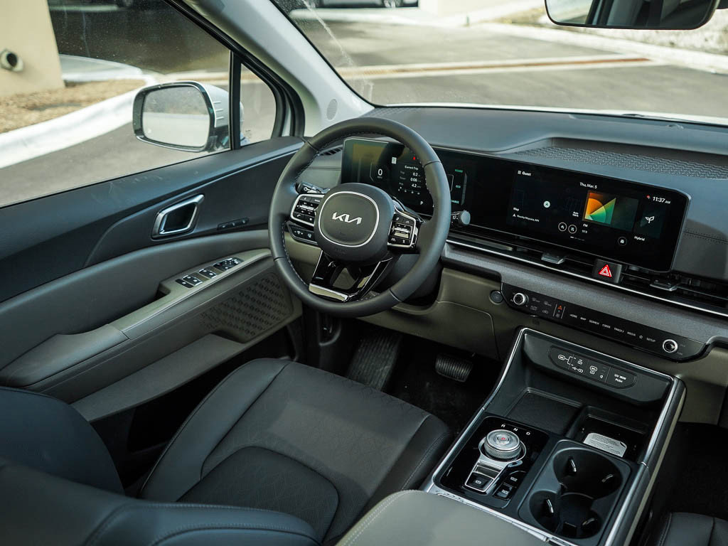 New 2026 Kia Carnival SX FWD image 16
