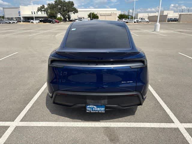 Used 2026 Tesla Model Y AWD image 4