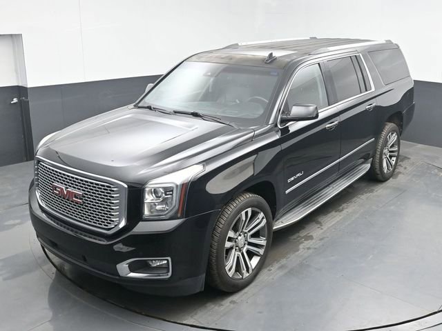 Used 2017 GMC Yukon XL Denali w/ Open Road Package AWD/4WD image 15