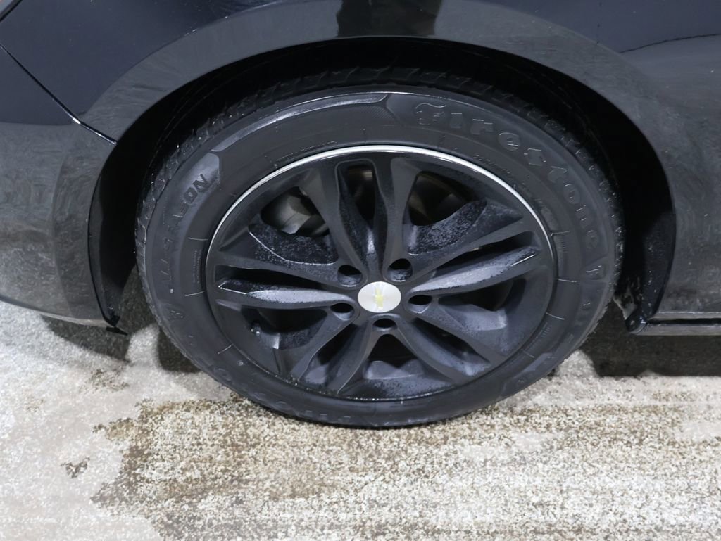 Used 2018 Chevrolet Malibu LT image 8