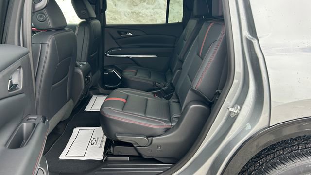 New 2026 Chevrolet Traverse RS image 31