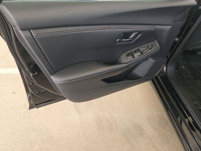 Certified 2025 Nissan Sentra S FWD image 28