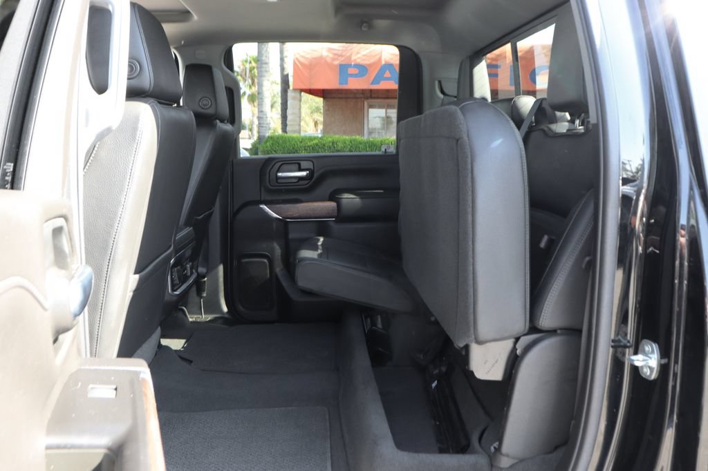 Used 2022 GMC Sierra 3500 Denali AWD/4WD image 40