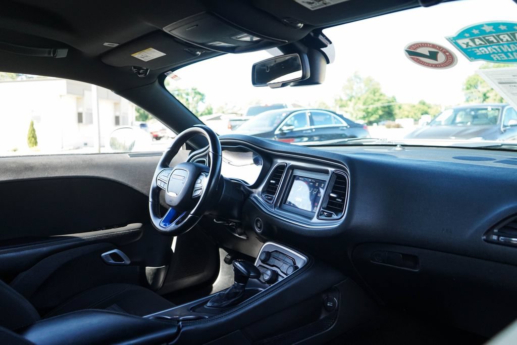 Used 2022 Dodge Challenger SXT w/ Blacktop Package RWD image 9