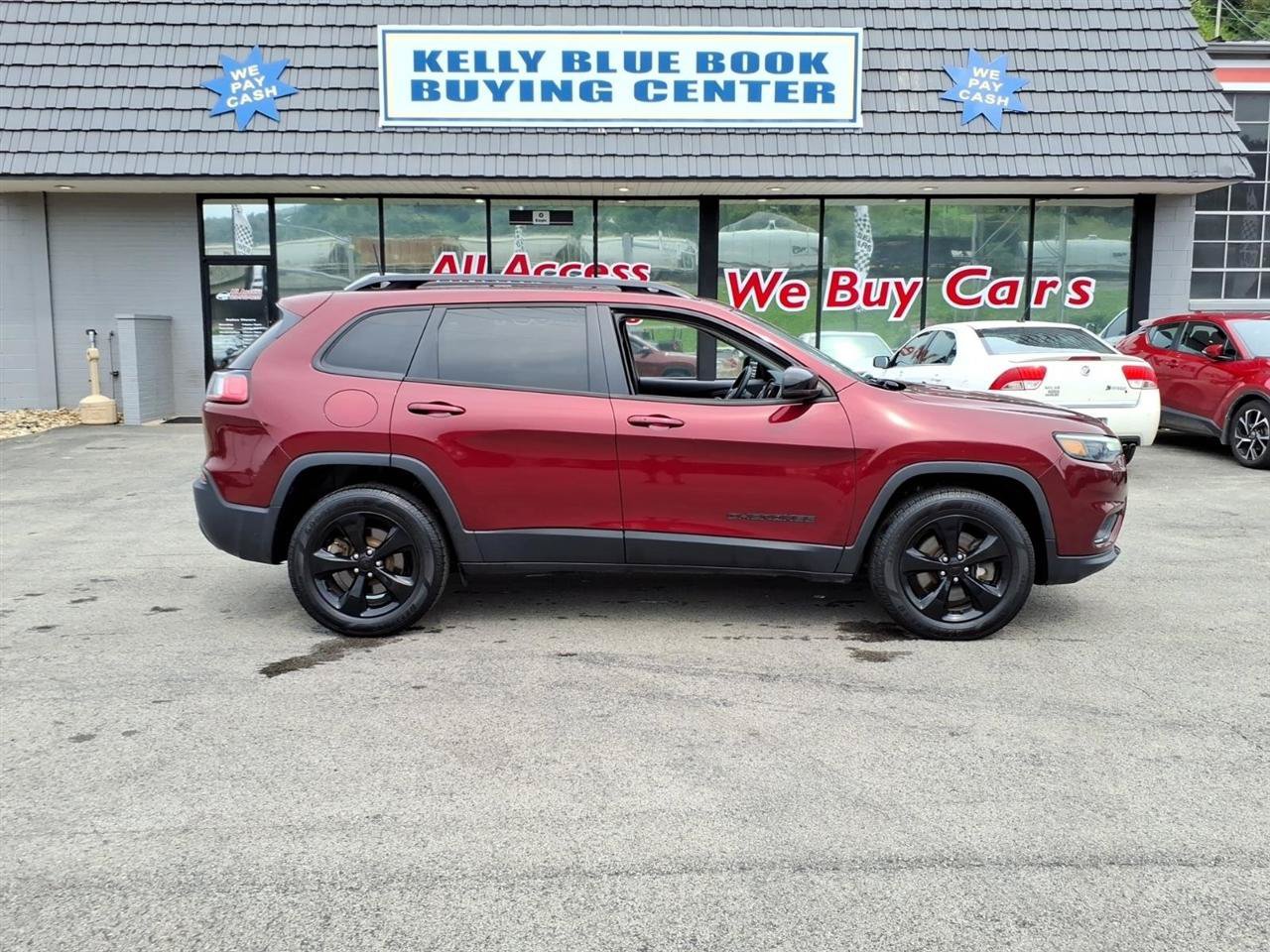 Used 2020 Jeep Cherokee Latitude Plus AWD/4WD image 1