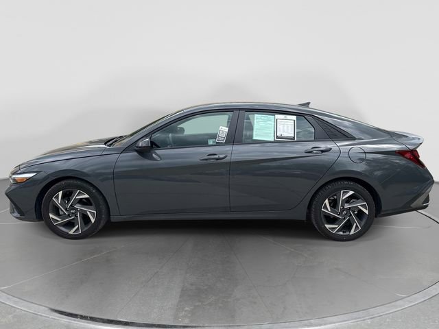 Certified 2025 Hyundai Elantra Sport FWD image 7