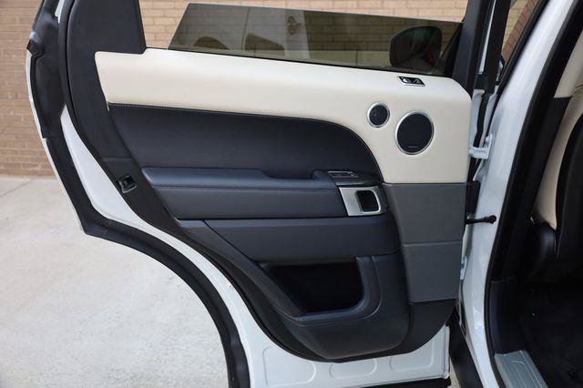 Used 2018 Land Rover Range Rover Sport HSE AWD/4WD image 23