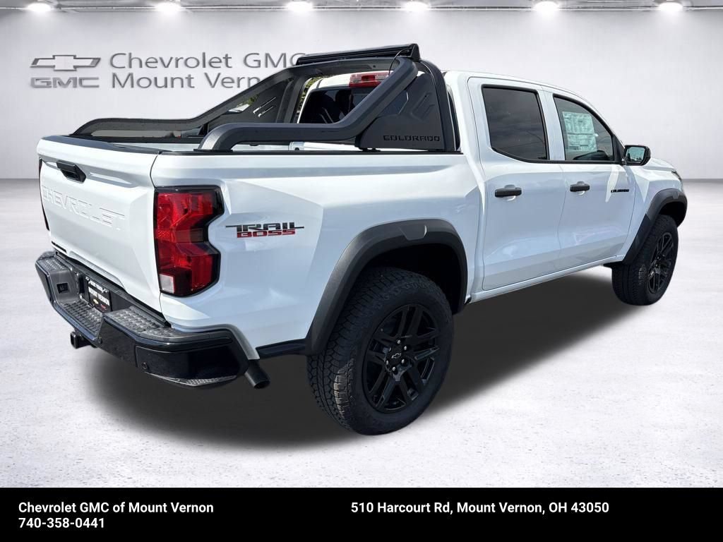 New 2025 Chevrolet Colorado Trail Boss w/ Midnight Edition AWD/4WD image 5