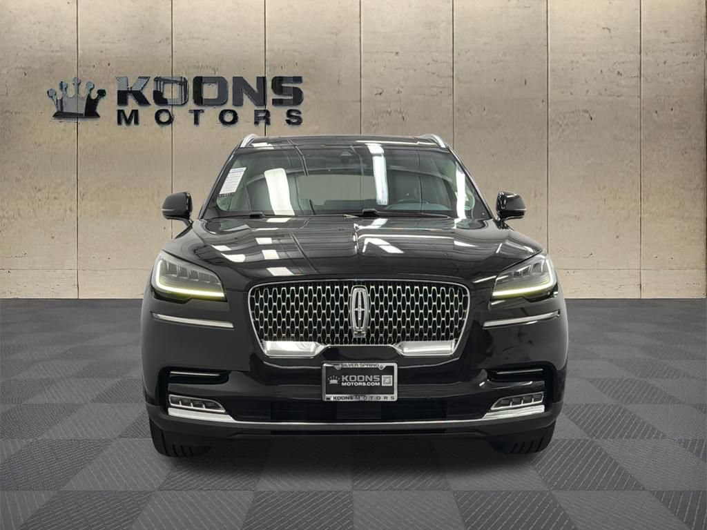 Used 2020 Lincoln Aviator Reserve w/ Equipment Group 201A AWD/4WD image 3