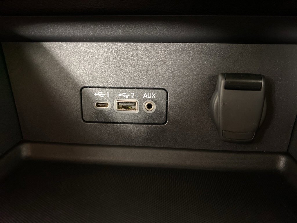 Used 2023 Nissan Sentra SV image 21