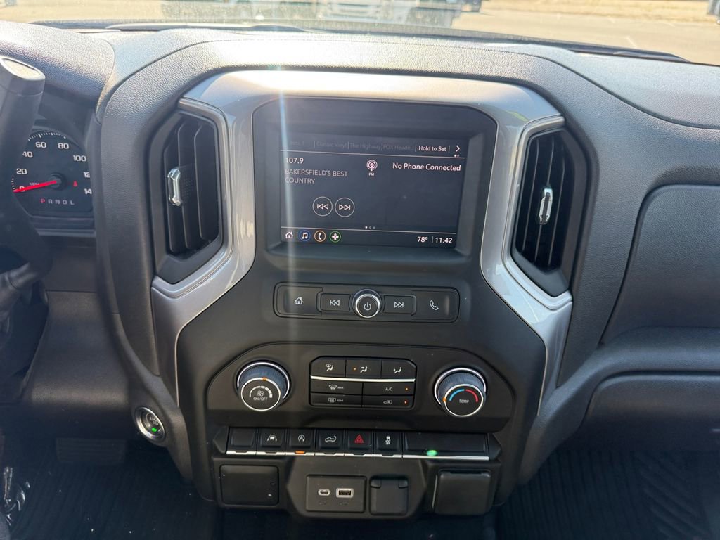 Certified 2022 Chevrolet Silverado 1500 Custom image 21